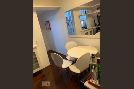 Sala de apartamento para alugar com 2 quartos, 52m² em Boaçava, São Paulo