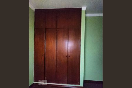 Quarto 2 de casa para alugar com 3 quartos, 156m² em Vila Santista, São Paulo