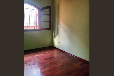 Quarto 2 de casa para alugar com 3 quartos, 156m² em Vila Santista, São Paulo