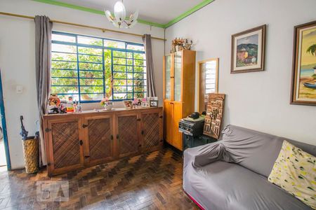 Sala de casa à venda com 3 quartos, 95m² em Vila Gumercindo, São Paulo