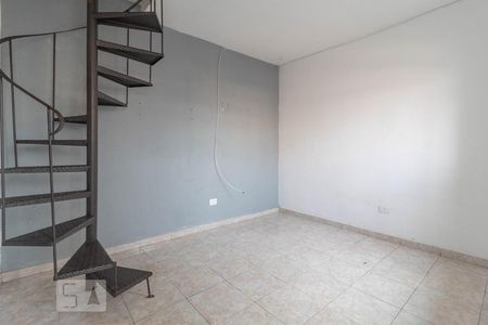 Sala de casa para alugar com 2 quartos, 80m² em Vila Tiradentes, São Paulo