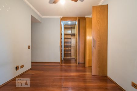 Apartamento para alugar com 158m², 4 quartos e 2 vagasSuíte