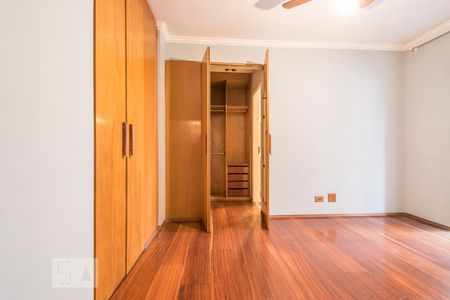 Apartamento para alugar com 158m², 4 quartos e 2 vagasSuíte