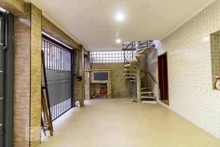 Casa de condomínio à venda com 280m², 4 quartos e 2 vagasGaragem