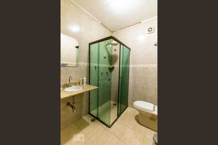 Casa de condomínio à venda com 280m², 4 quartos e 2 vagasBanheiro 3