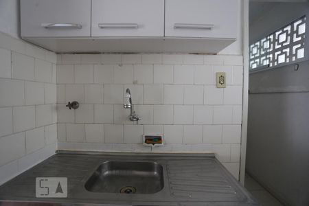 Apartamento para alugar com 56m², 2 quartos e sem vagaBanheiro