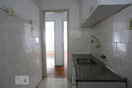 Apartamento para alugar com 56m², 2 quartos e sem vagaBanheiro