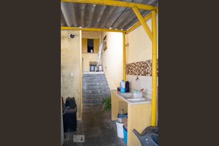 Casa para alugar com 200m², 3 quartos e 1 vaga Casa para alugar com 200m², 3 quartos e 1 vagaESCADA ACESSO QUINTAL