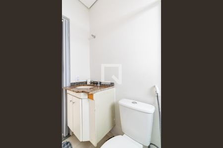 Banheiro de casa para alugar com 1 quarto, 40m² em Vila Campestre, São Paulo