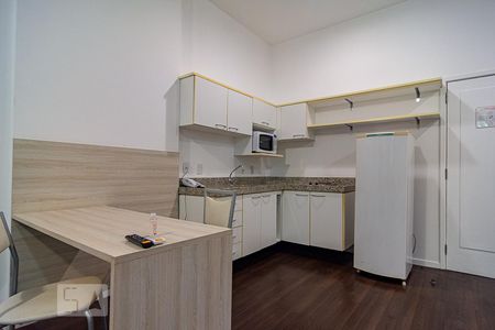 Cozinha  de apartamento à venda com 1 quarto, 56m² em Gragoatá, Niterói