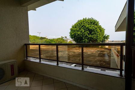 Varanda  de apartamento à venda com 1 quarto, 56m² em Gragoatá, Niterói