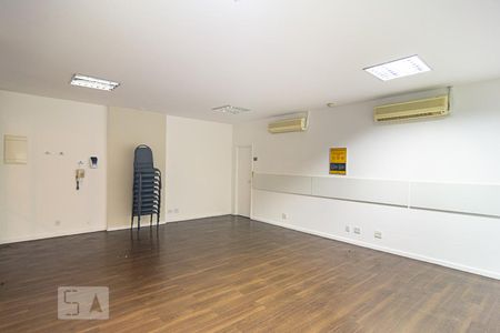 Sala Para Reuniões no mesmo andar de apartamento à venda com 1 quarto, 56m² em Gragoatá, Niterói