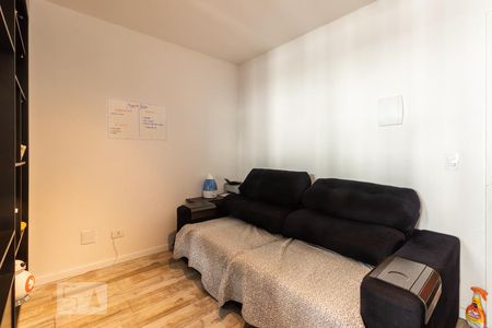 Sala de kitnet/studio para alugar com 1 quarto, 40m² em Vila Uberabinha, São Paulo