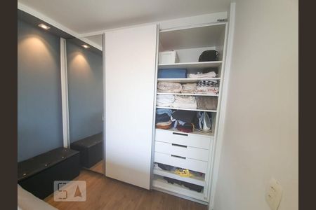 Closet de apartamento para alugar com 1 quarto, 45m² em Brooklin Paulista, São Paulo