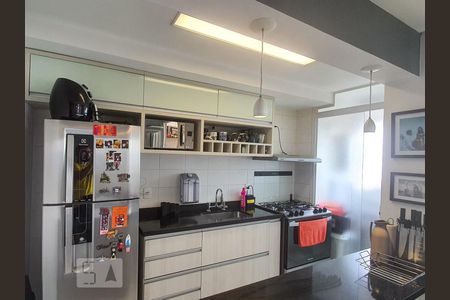 Cozinha de apartamento para alugar com 1 quarto, 45m² em Brooklin Paulista, São Paulo