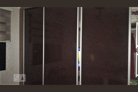 Apartamento à venda com 115m², 3 quartos e 2 vagas Apartamento à venda com 115m², 3 quartos e 2 vagasQuarto