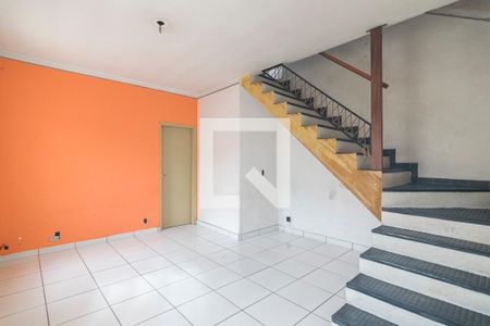 Sala de casa à venda com 3 quartos, 137m² em Vila Eldízia, Santo André