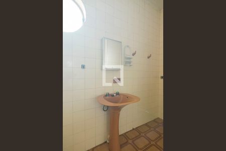 Banheiro da Suite de casa à venda com 3 quartos, 137m² em Vila Eldízia, Santo André