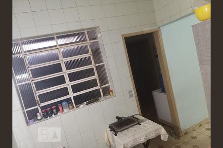 Cozinha de casa à venda com 3 quartos, 137m² em Vila Eldízia, Santo André