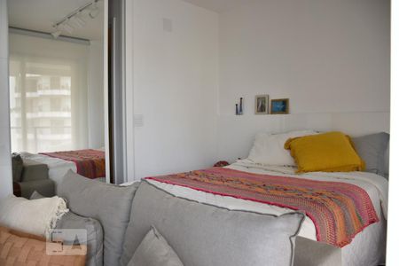 Dormitório de kitnet/studio à venda com 1 quarto, 37m² em Campo Belo, São Paulo