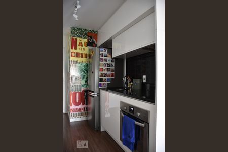 Cozinha de kitnet/studio à venda com 1 quarto, 37m² em Campo Belo, São Paulo