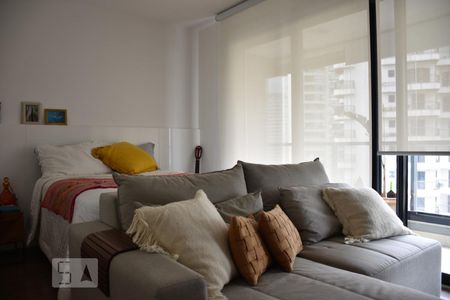 Dormitório de kitnet/studio à venda com 1 quarto, 37m² em Campo Belo, São Paulo