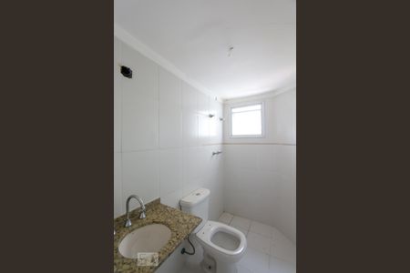 Banheiro da suíte de apartamento à venda com 2 quartos, 75m² em Paraíso do Morumbi, São Paulo