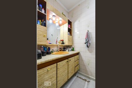 Casa à venda com 185m², 3 quartos e sem vagaBanheiro da Suíte 1