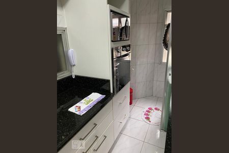 Apartamento à venda com 64m², 2 quartos e 1 vagaCozinha