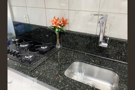 Apartamento à venda com 64m², 2 quartos e 1 vagaCozinha