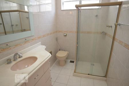 Apartamento à venda com 110m², 2 quartos e sem vagaBanheiro 
