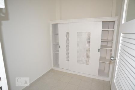 Quarto de Serviço de apartamento à venda com 2 quartos, 110m² em Urca, Rio de Janeiro