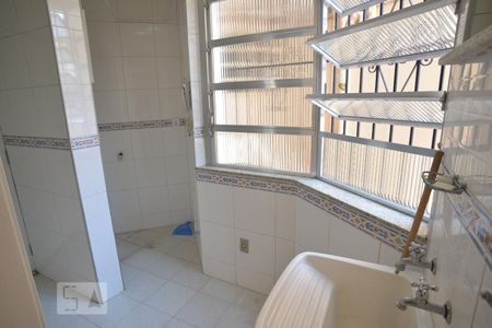 Apartamento à venda com 110m², 2 quartos e sem vagaÁrea de Serviço