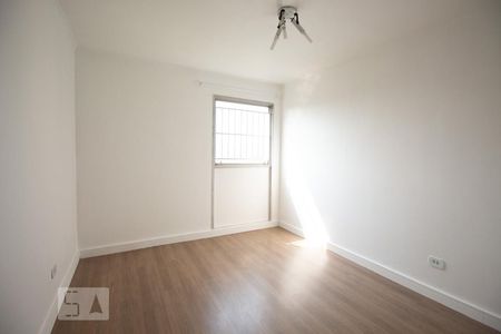 Sala de apartamento à venda com 3 quartos, 76m² em Vila Campestre, São Paulo