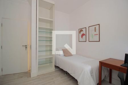 Apartamento para alugar com 140m², 3 quartos e 1 vaga Apartamento para alugar com 140m², 3 quartos e 1 vagaQuarto 2