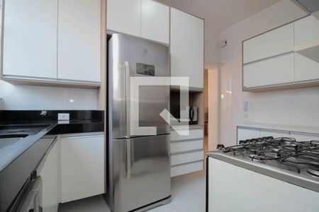 Apartamento para alugar com 140m², 3 quartos e 1 vaga Apartamento para alugar com 140m², 3 quartos e 1 vagaCozinha