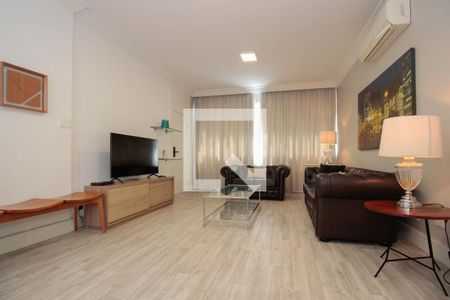 Apartamento para alugar com 140m², 3 quartos e 1 vaga Apartamento para alugar com 140m², 3 quartos e 1 vagaSala