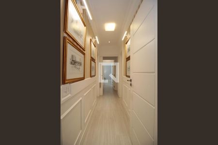 Apartamento para alugar com 140m², 3 quartos e 1 vaga Apartamento para alugar com 140m², 3 quartos e 1 vagaCorredor