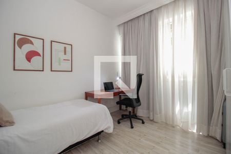 Apartamento para alugar com 140m², 3 quartos e 1 vaga Apartamento para alugar com 140m², 3 quartos e 1 vagaQuarto 2