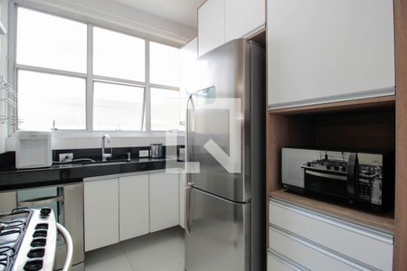 Apartamento para alugar com 140m², 3 quartos e 1 vaga Apartamento para alugar com 140m², 3 quartos e 1 vagaCozinha