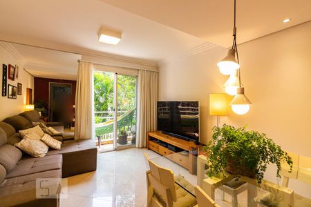 Sala de casa de condomínio à venda com 2 quartos, 105m² em Vila São Silvestre, São Paulo