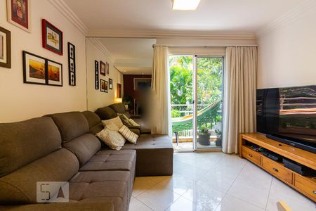 Sala de casa de condomínio à venda com 2 quartos, 105m² em Vila São Silvestre, São Paulo