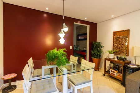 Sala de casa de condomínio à venda com 2 quartos, 105m² em Vila São Silvestre, São Paulo