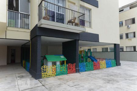 Apartamento à venda com 80m², 2 quartos e 1 vaga Apartamento à venda com 80m², 2 quartos e 1 vagaÁrea comum