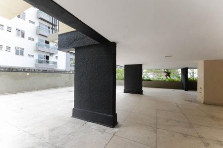 Apartamento à venda com 80m², 2 quartos e 1 vaga Apartamento à venda com 80m², 2 quartos e 1 vagaÁrea comum