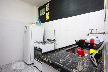 Apartamento à venda com 58m², 2 quartos e sem vagaCozinha