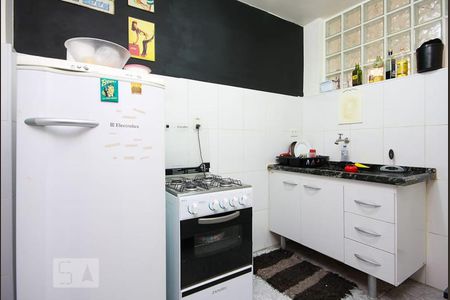 Apartamento à venda com 58m², 2 quartos e sem vagaCozinha