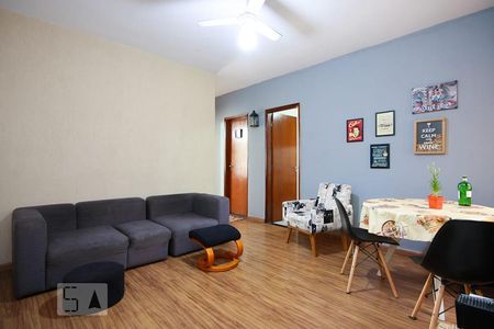 Apartamento à venda com 58m², 2 quartos e sem vagaSala