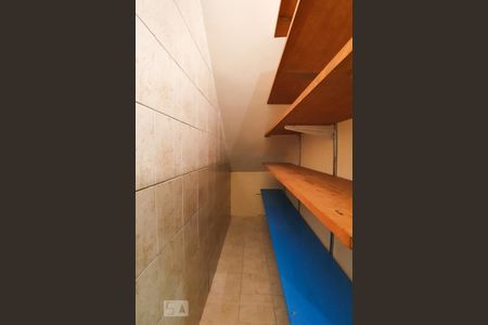 Casa à venda com 200m², 3 quartos e 2 vagasCloset Quarto 2