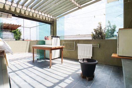 Casa à venda com 200m², 3 quartos e 2 vagasÁrea de Serviço